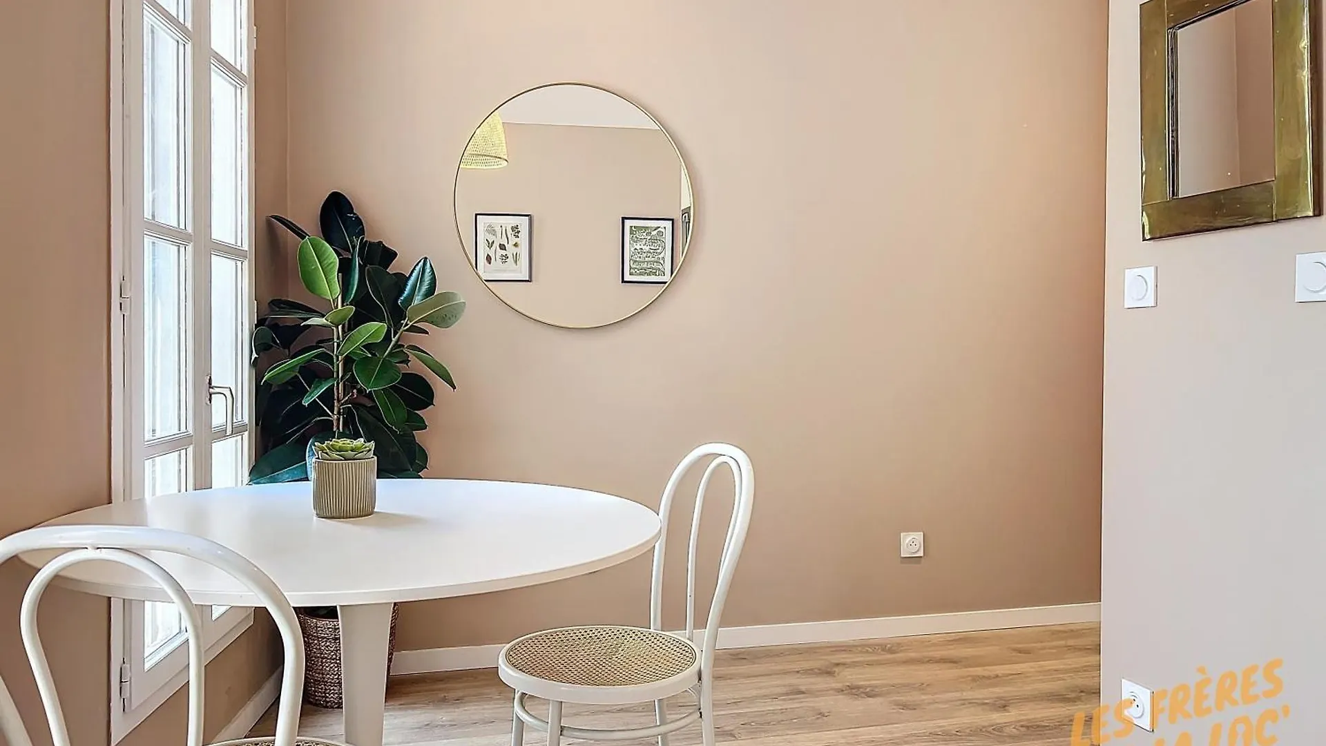 Magnifique Studio - Hyper Central & Climatisation - Les Freres De La Loc' Marseille Apartment